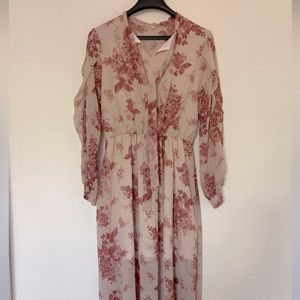 💕2 FOR $10 ☀️💕 Floral pattern ruffled pink and beige dress - Picture 3 of 14